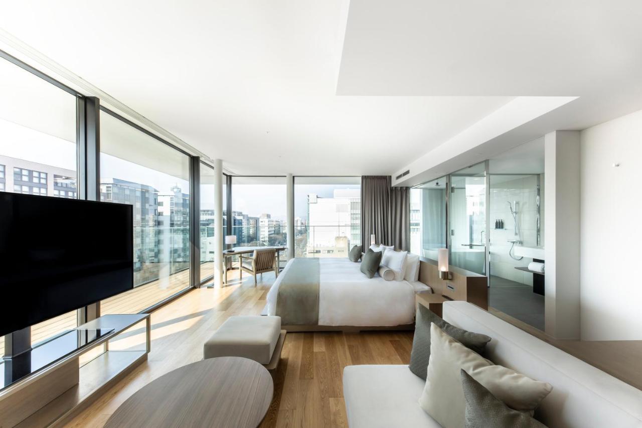The Royal Park Hotel Iconic Kyōto Esterno foto A room at the hotel