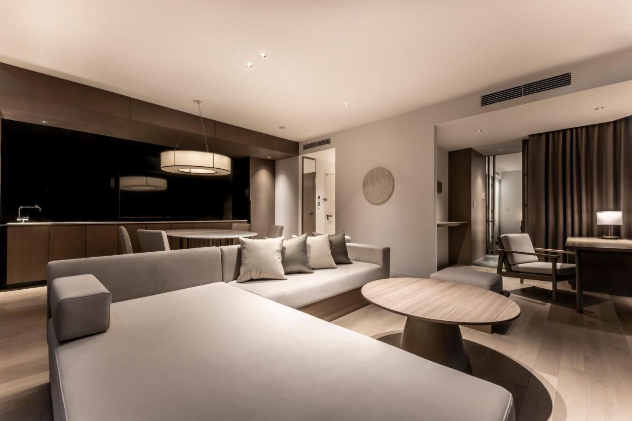 The Royal Park Hotel Iconic Kyōto Esterno foto The Living Room at The Residence
